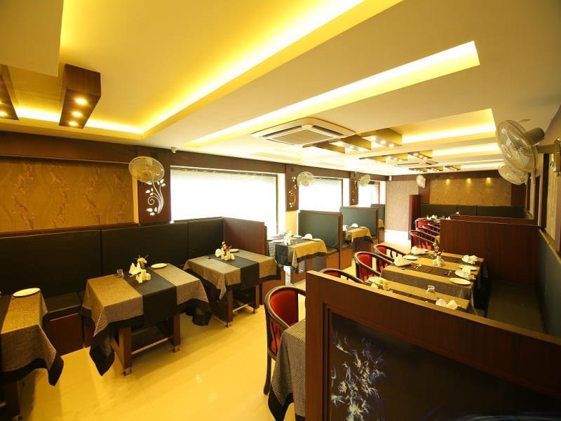 Hotel A J Park Alappuzha Extérieur photo