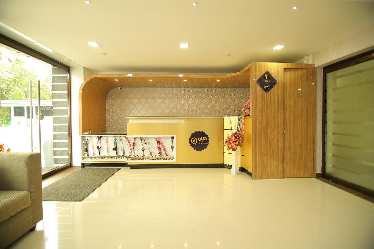 Hotel A J Park Alappuzha Extérieur photo